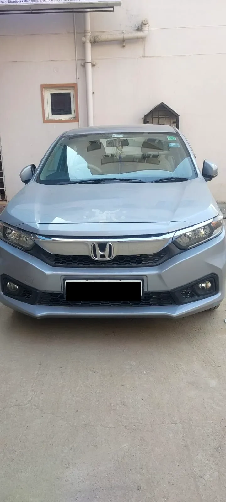 Amaze 1 2 V CVT I VTEC on rent in Mumbai