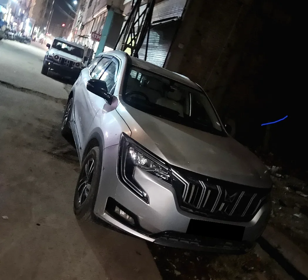Xuv700 Ax5 Pet