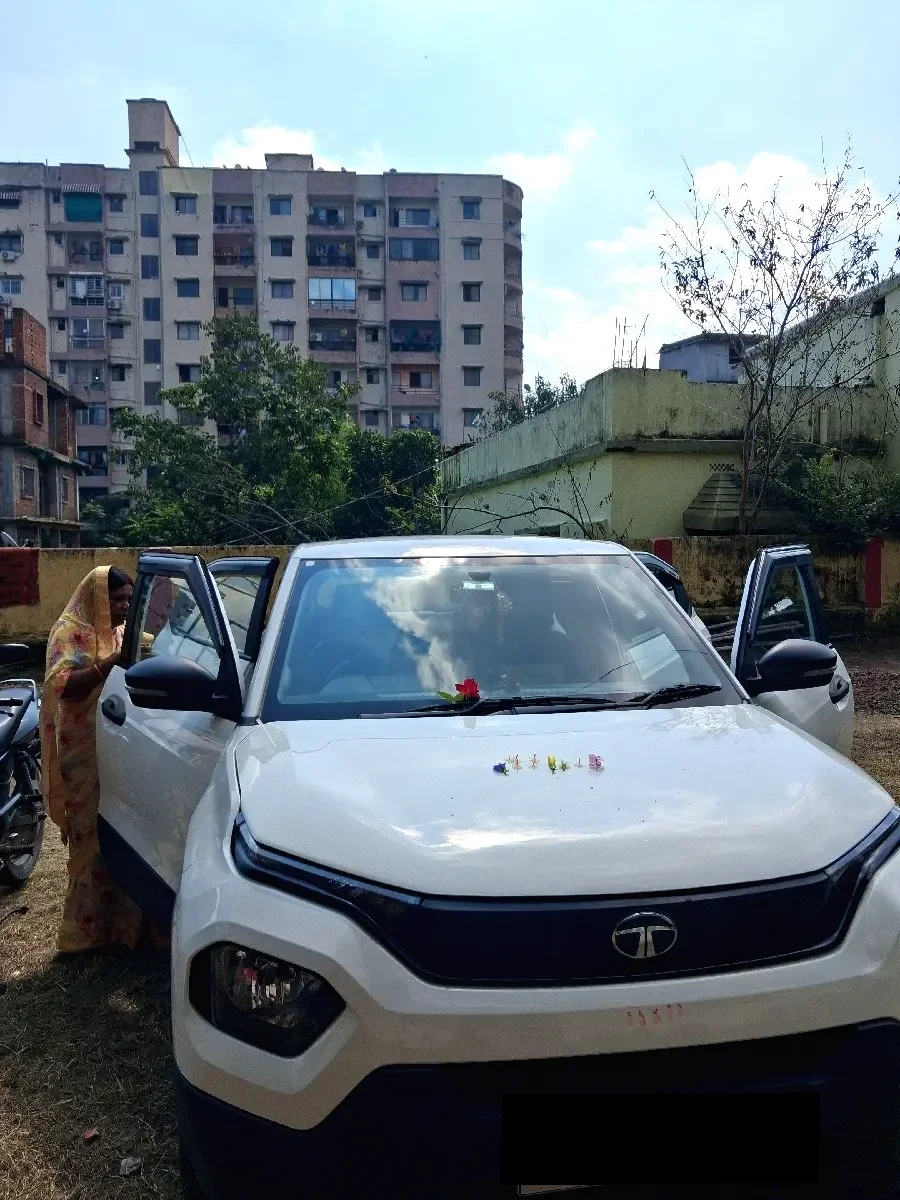 Tata Passenger
