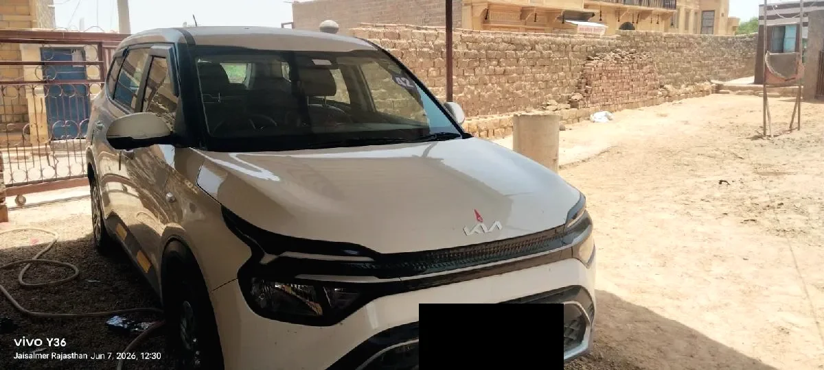 Carens G1 5 6MT PREMIUM 7 rental in Jaisalmer