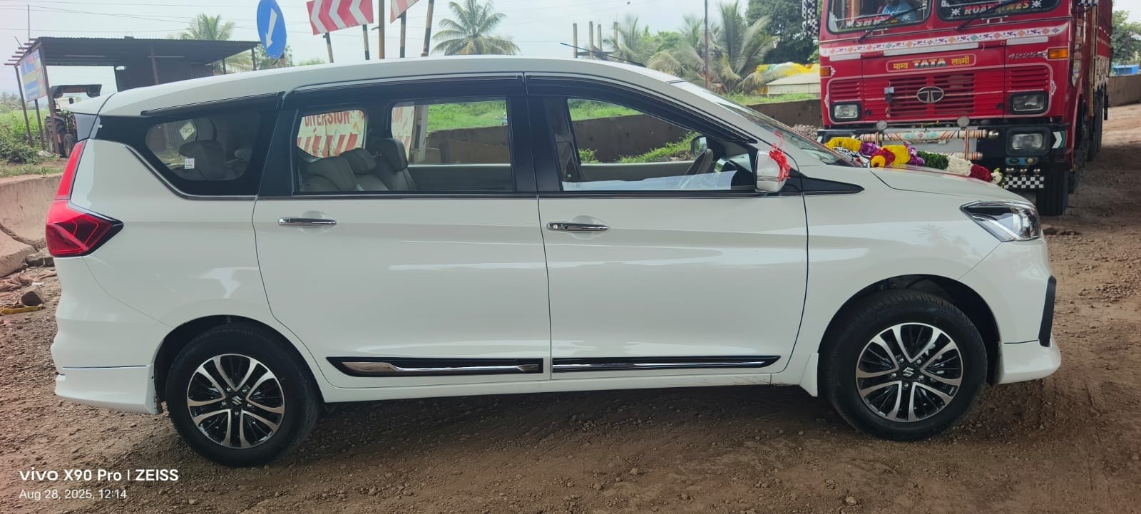 ERTIGA ZXI CNG 2025 — photo 4 of 5