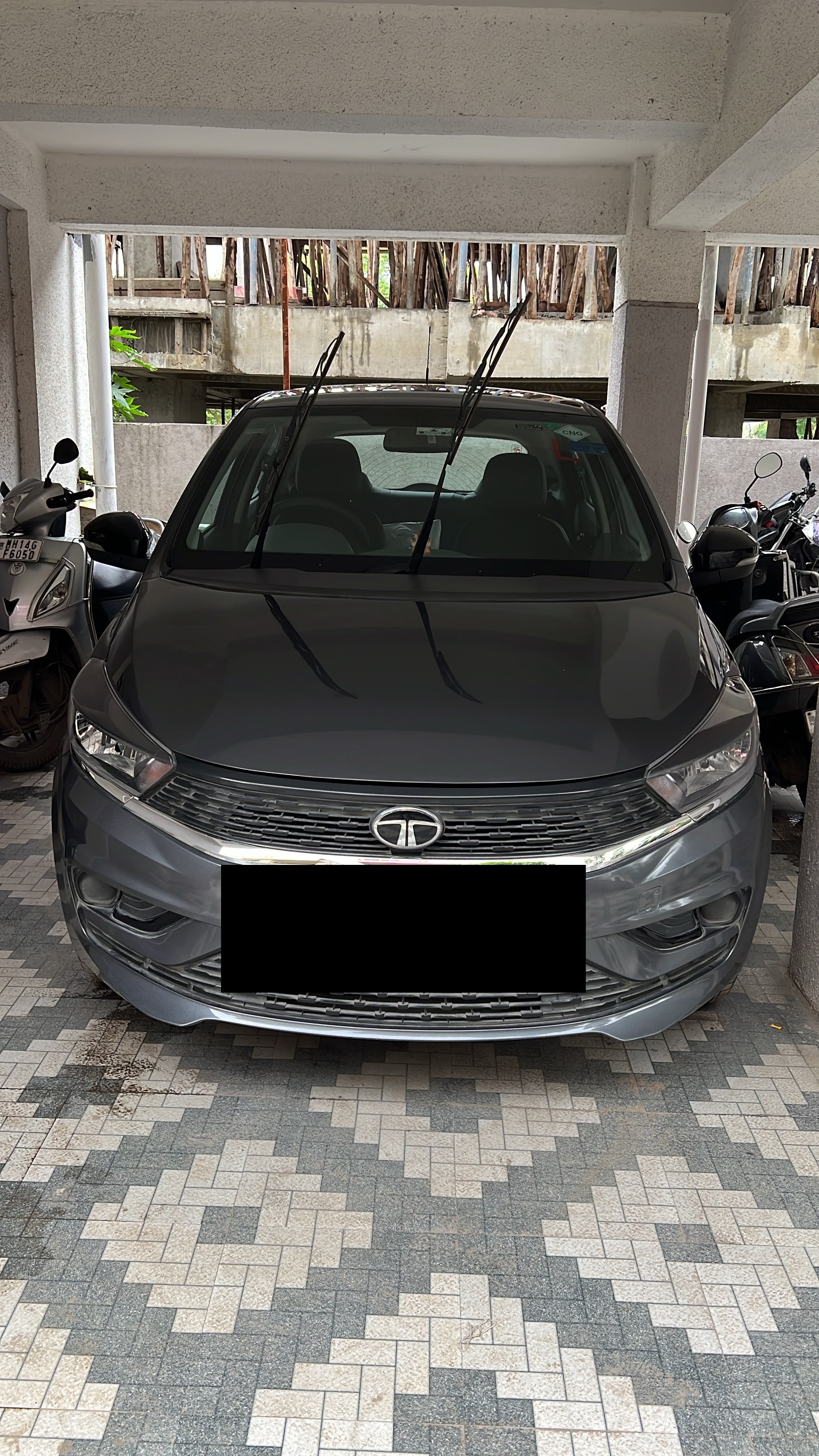 Tiago XT CNG